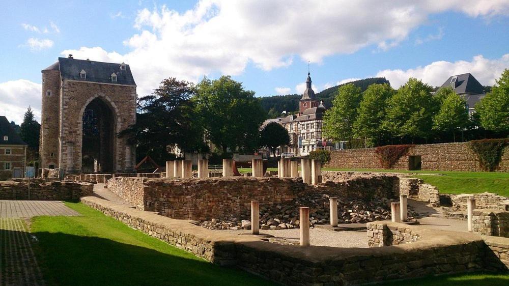 Au Ptit Hottonruy Stavelot Exterior foto